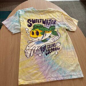 Sweetwater Brewing Co. T Shirt Adult Small Tie Dye Fort Collins, CO Fish Graphic